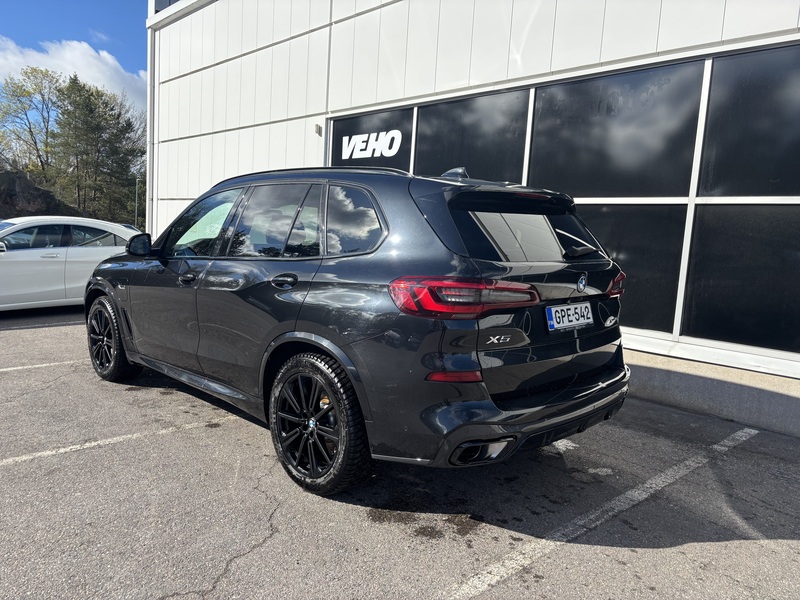 BMW X5 vaihtoauto