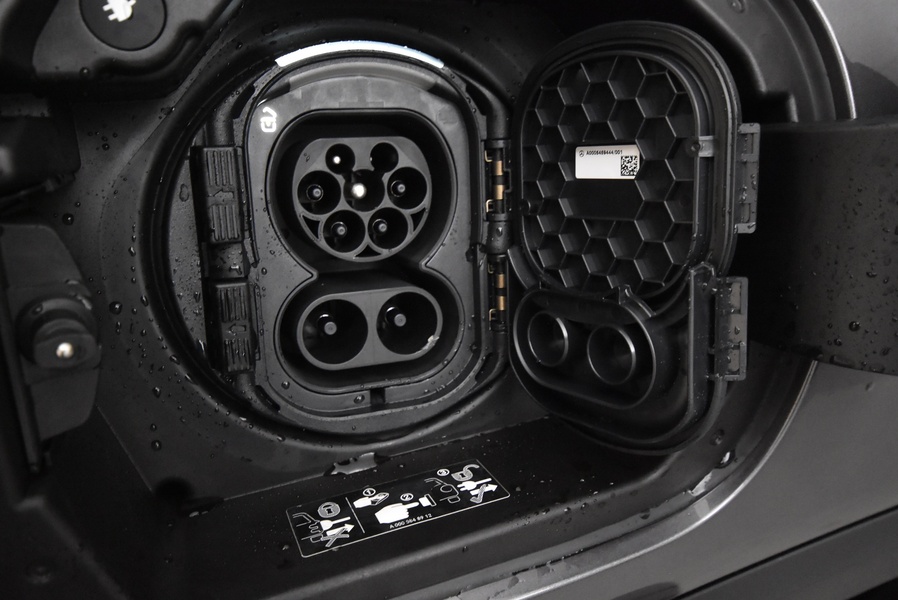 Mercedes-Benz EQB vaihtoauto