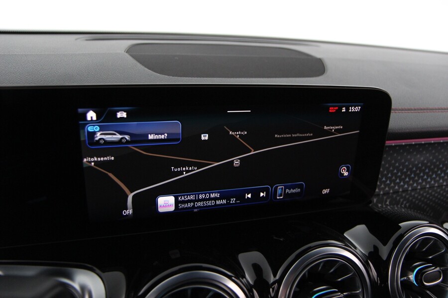 Mercedes-Benz EQB vaihtoauto