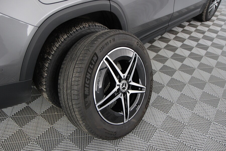 Mercedes-Benz EQB vaihtoauto