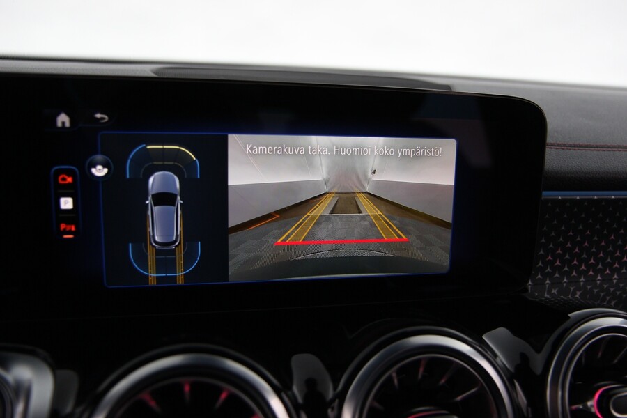 Mercedes-Benz EQB vaihtoauto