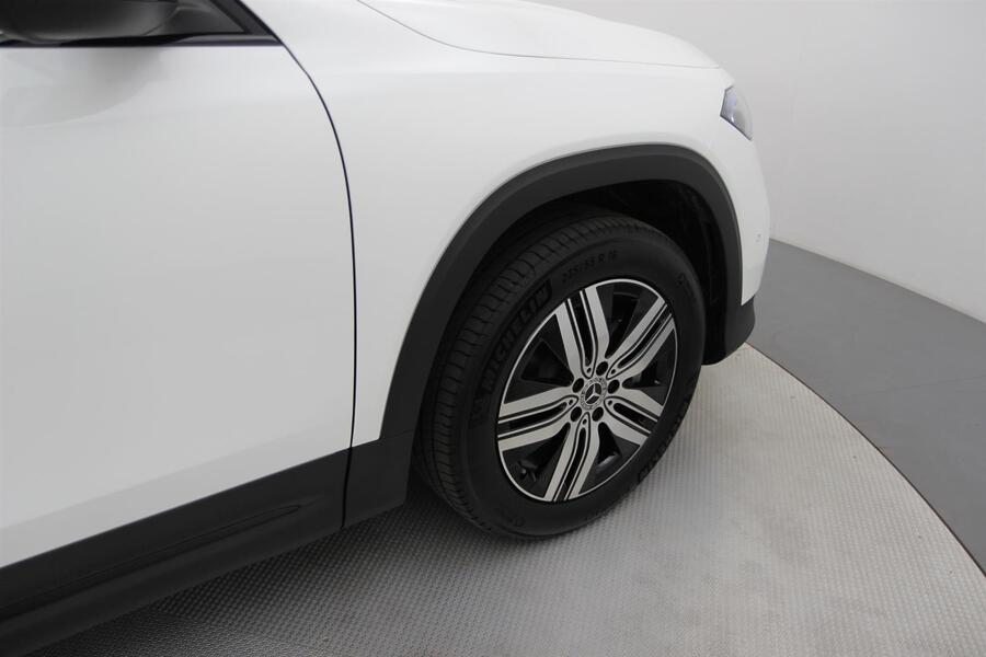 Mercedes-Benz EQB vaihtoauto