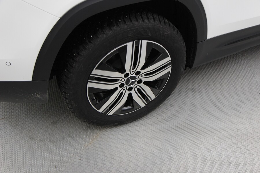 Mercedes-Benz EQB vaihtoauto