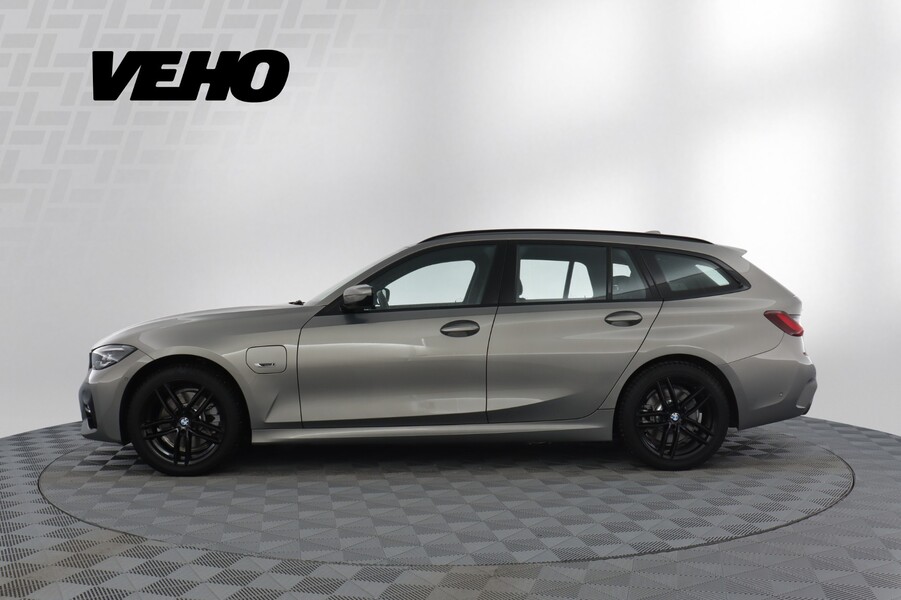 BMW 320 vaihtoauto