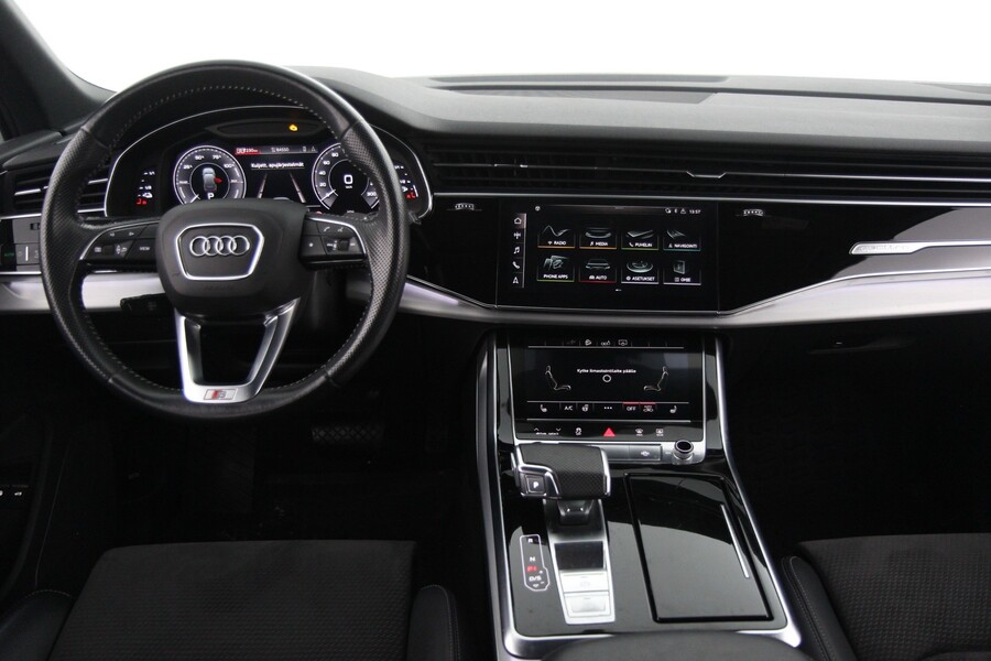 Audi Q7 vaihtoauto