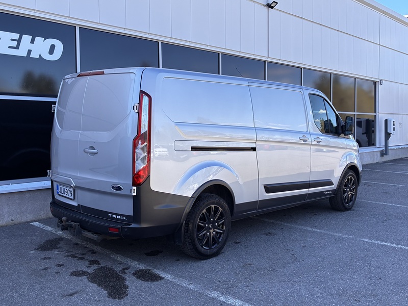 Ford Transit Custom vaihtoauto