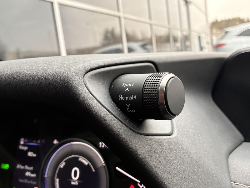 Lexus UX vaihtoauto