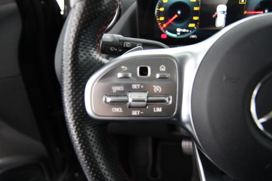 Mercedes-Benz EQA vaihtoauto