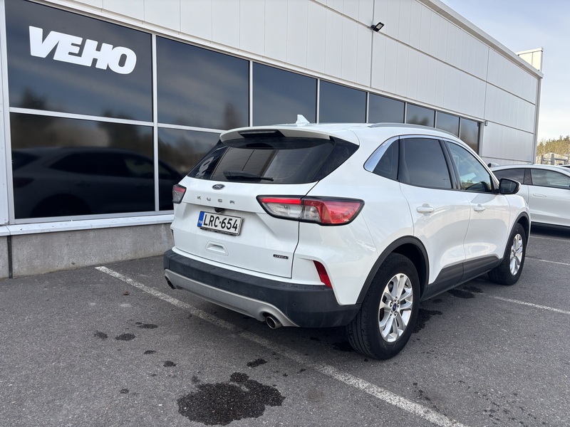 Ford Kuga vaihtoauto