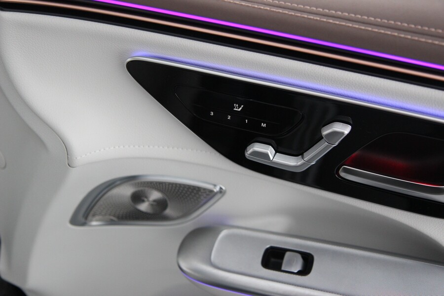 Mercedes-Benz EQE vaihtoauto