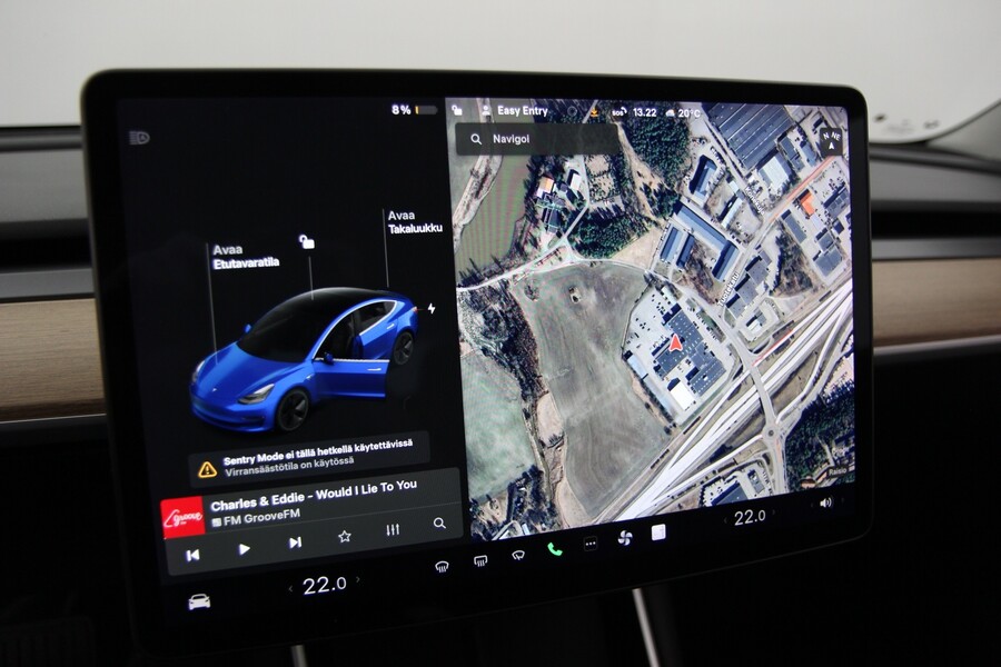 Tesla Model 3 vaihtoauto