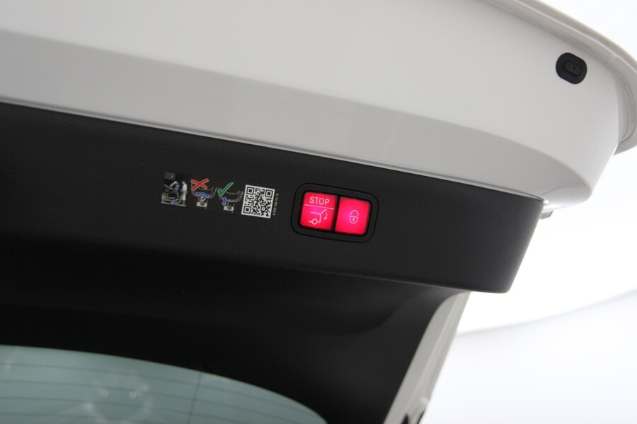 Mercedes-Benz EQS vaihtoauto