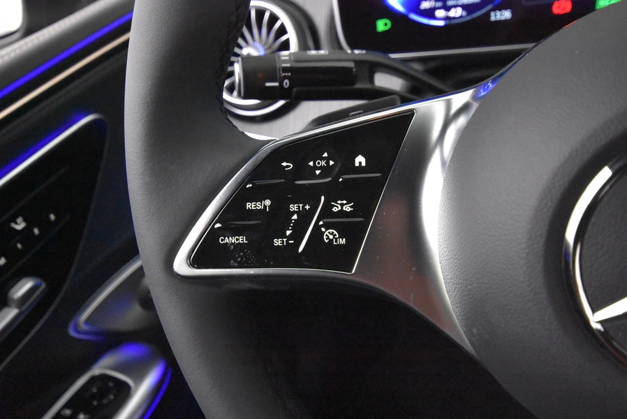 Mercedes-Benz EQE vaihtoauto