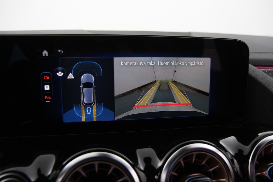 Mercedes-Benz EQA vaihtoauto