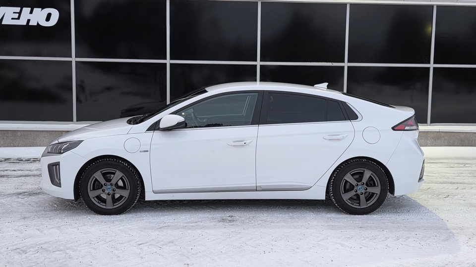 Hyundai IONIQ plug-in vaihtoauto