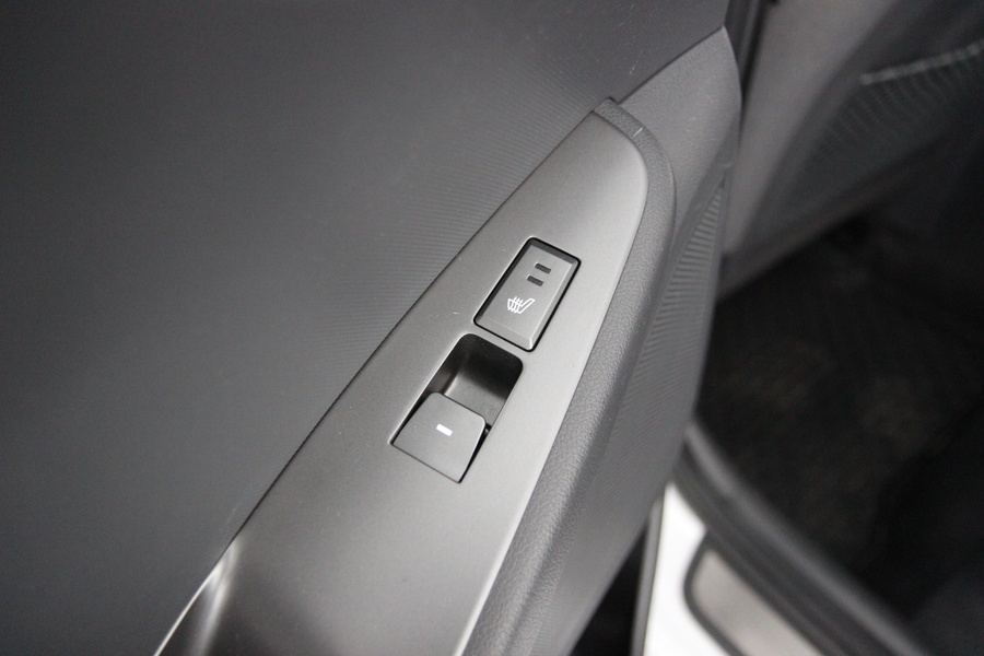 Hyundai IONIQ plug-in vaihtoauto