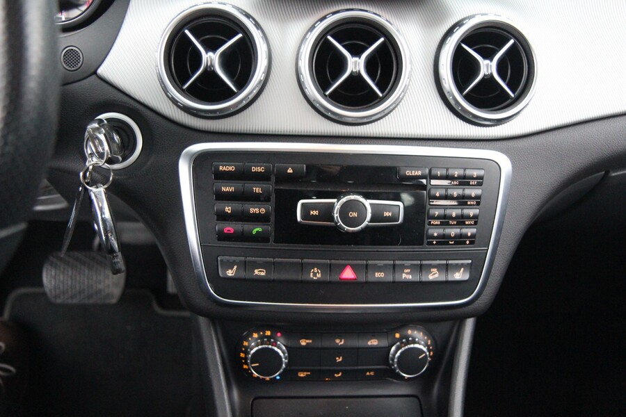 Mercedes-Benz GLA vaihtoauto