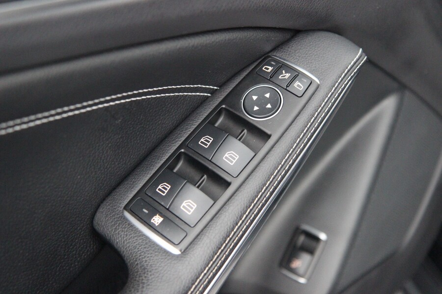 Mercedes-Benz GLA vaihtoauto