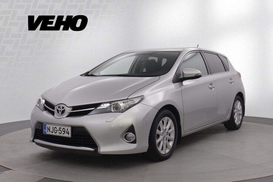 Toyota Auris vaihtoauto