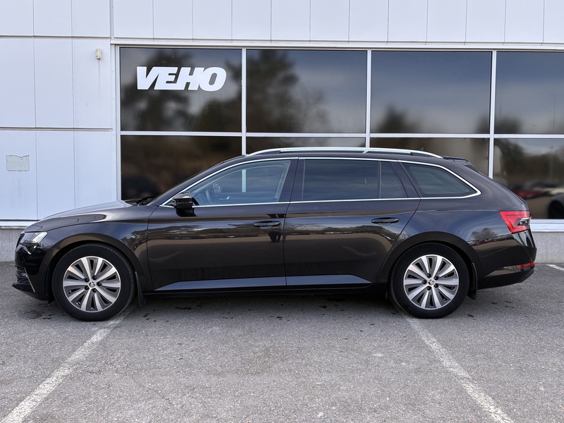 Skoda Superb vaihtoauto