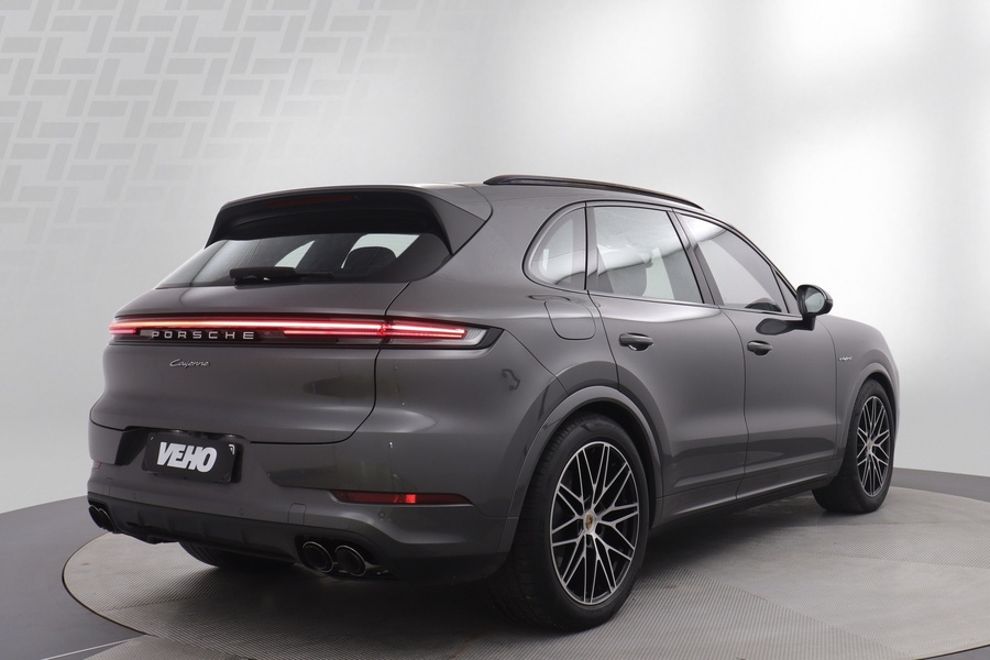 Porsche Cayenne vaihtoauto