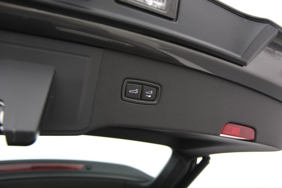 Porsche Cayenne vaihtoauto