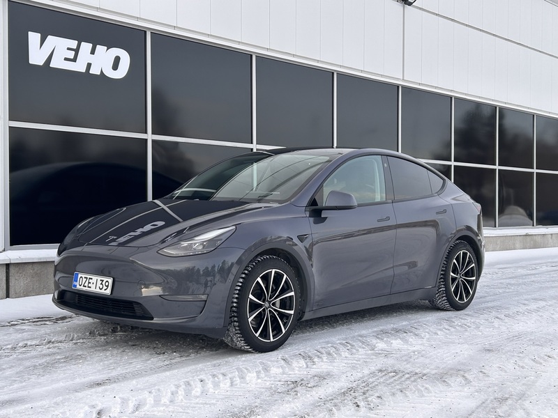Tesla Model Y vaihtoauto