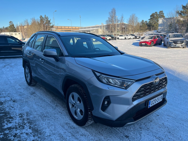 Toyota RAV4 vaihtoauto