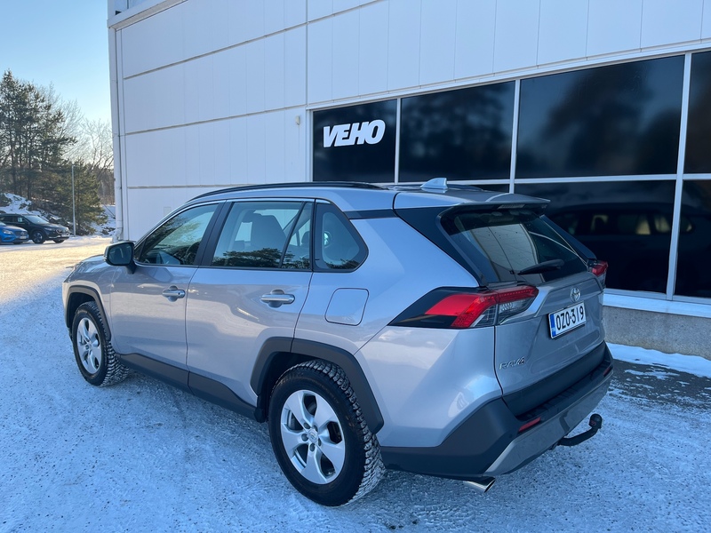 Toyota RAV4 vaihtoauto