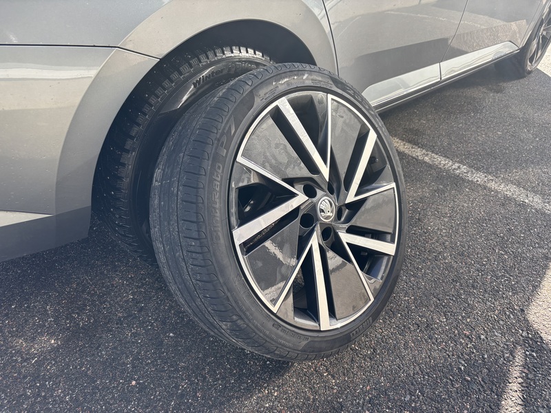 Skoda Superb vaihtoauto