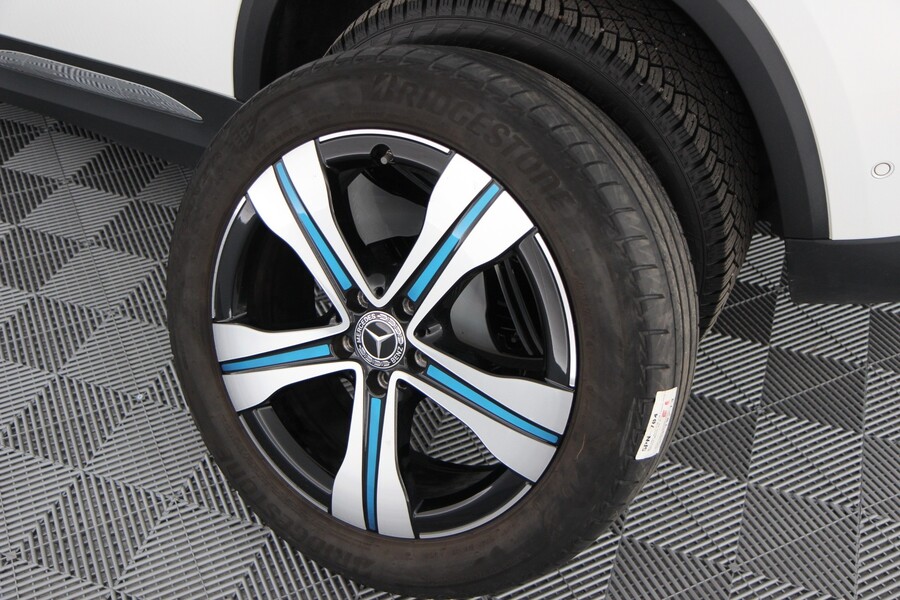 Mercedes-Benz EQA vaihtoauto
