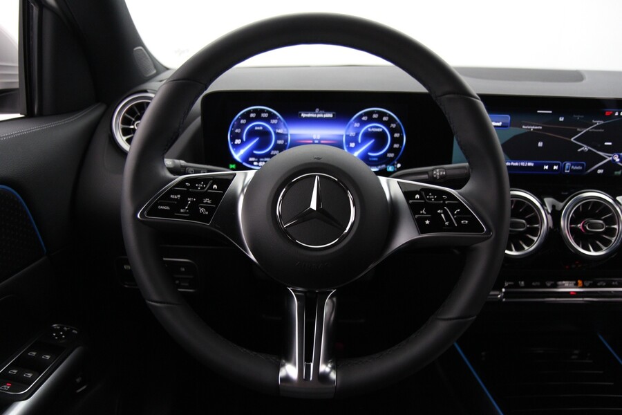 Mercedes-Benz EQA vaihtoauto