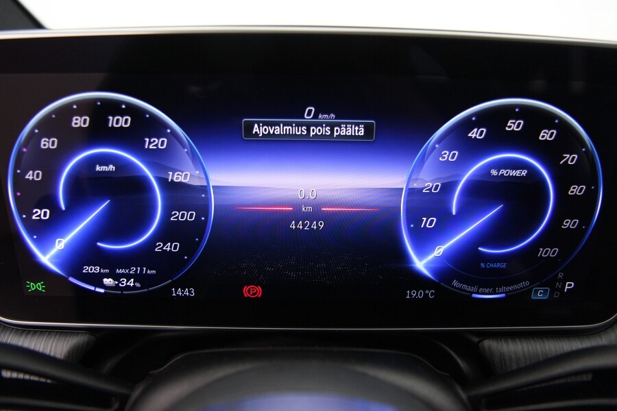 Mercedes-Benz EQE vaihtoauto