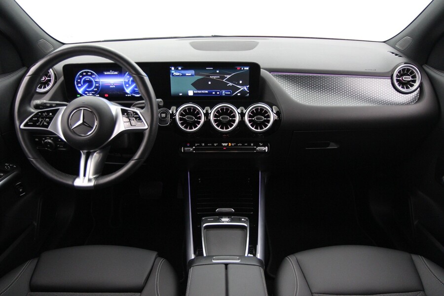 Mercedes-Benz EQA vaihtoauto