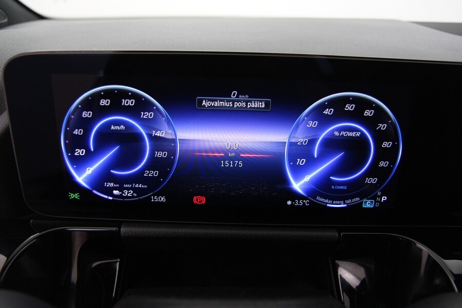 Mercedes-Benz EQA vaihtoauto