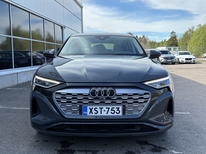 Audi Q8 e-tron vaihtoauto