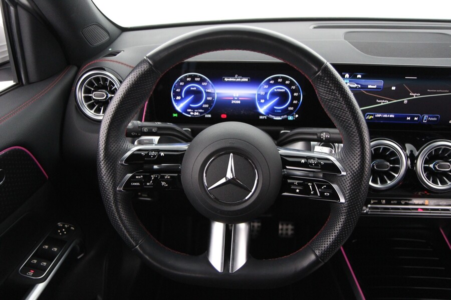 Mercedes-Benz EQB vaihtoauto