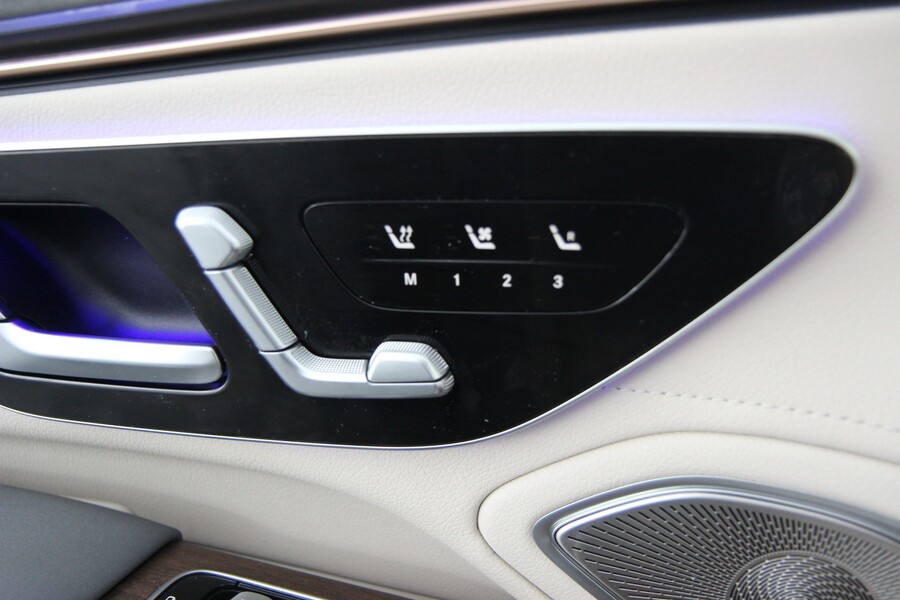 Mercedes-Benz EQS vaihtoauto