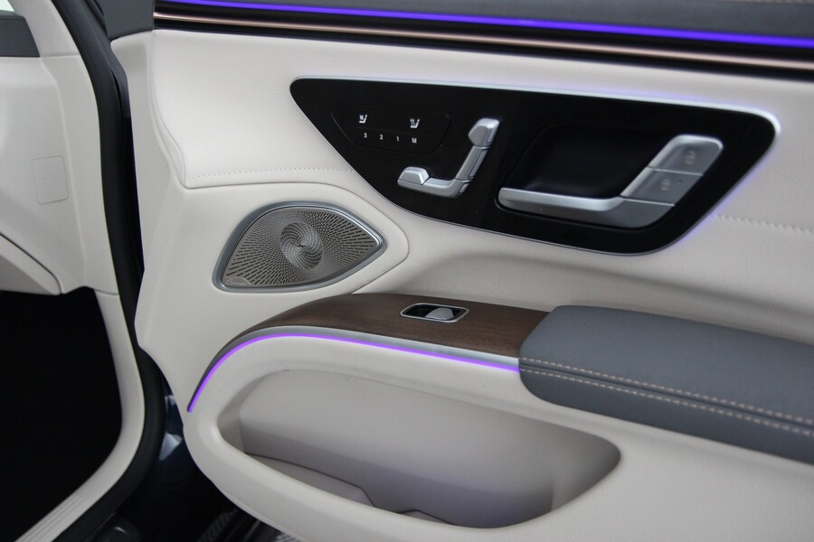 Mercedes-Benz EQS vaihtoauto