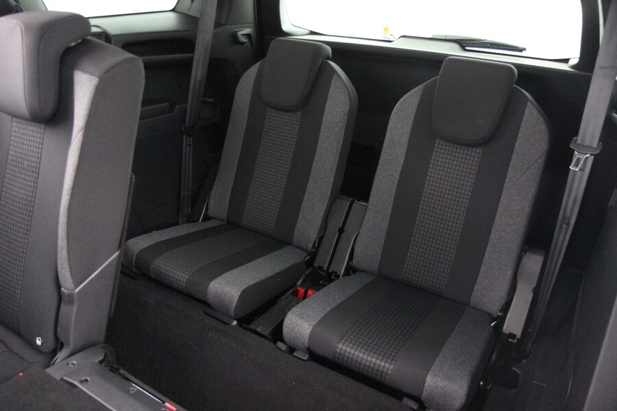 Peugeot 5008 vaihtoauto