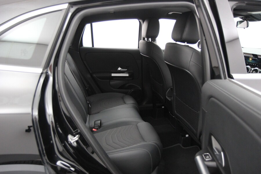 Mercedes-Benz GLA vaihtoauto