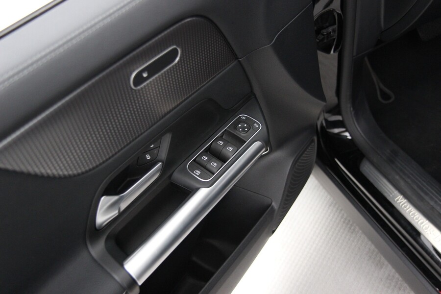 Mercedes-Benz GLA vaihtoauto