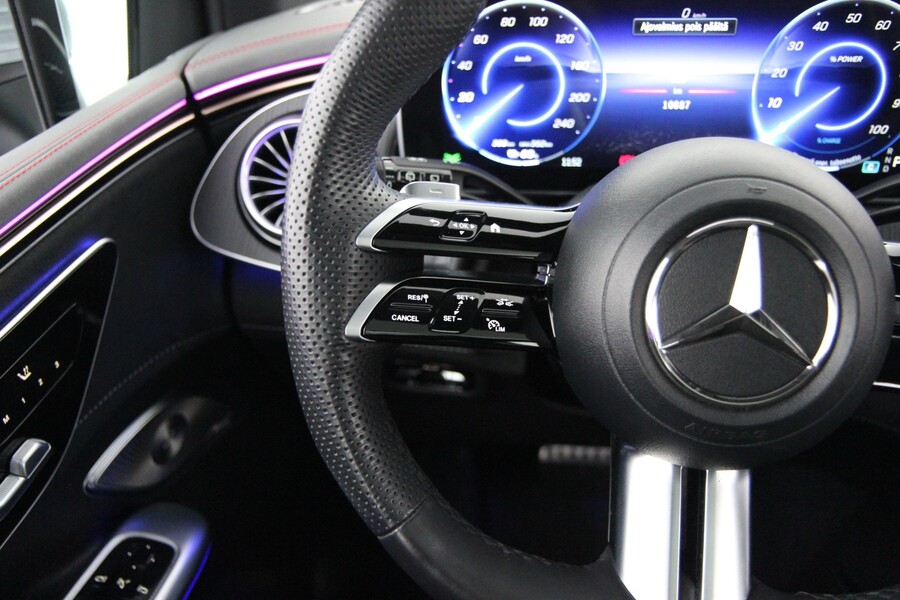 Mercedes-Benz EQE vaihtoauto