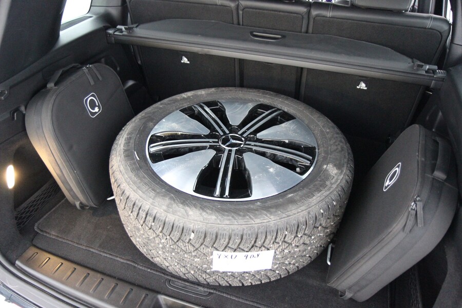 Mercedes-Benz EQB vaihtoauto