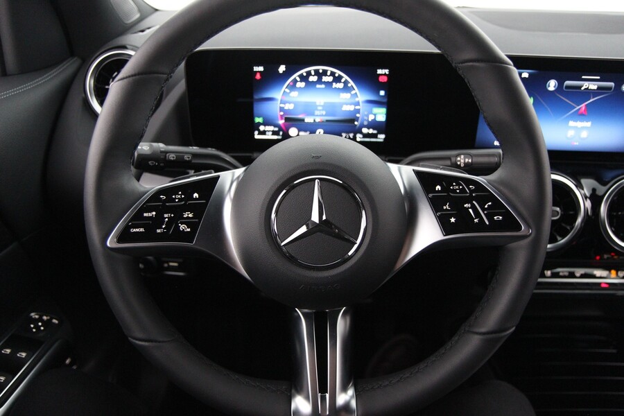 Mercedes-Benz GLA vaihtoauto