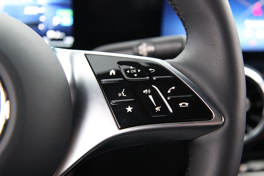 Mercedes-Benz GLA vaihtoauto