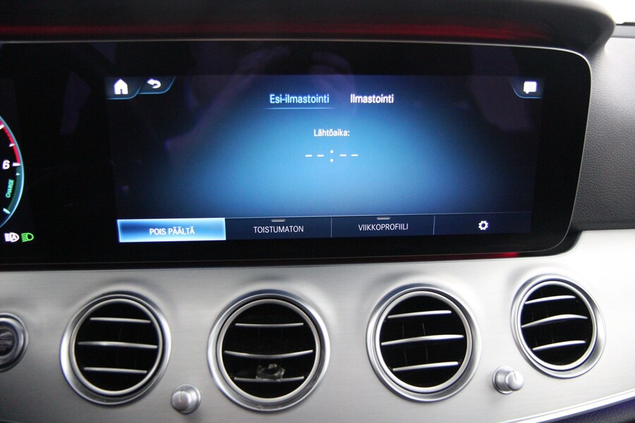 Mercedes-Benz E vaihtoauto