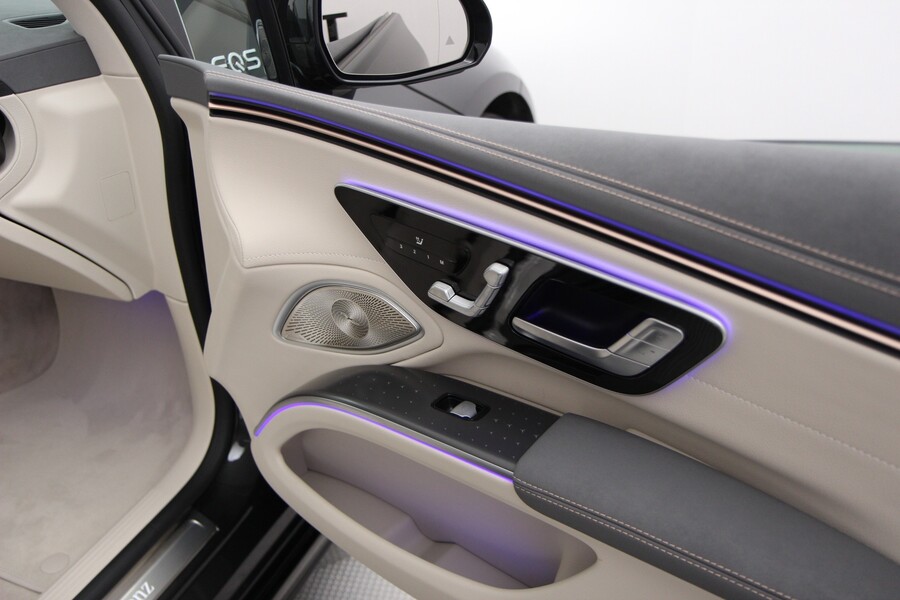 Mercedes-Benz EQS vaihtoauto