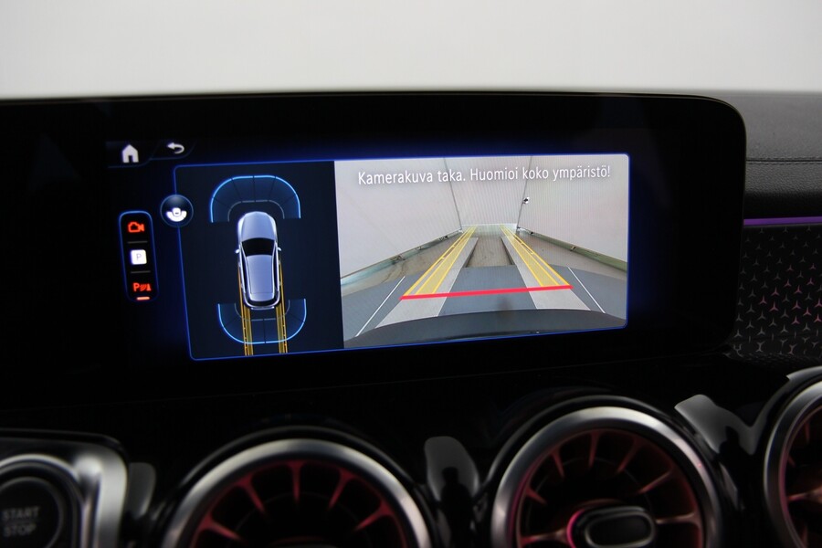 Mercedes-Benz EQB vaihtoauto