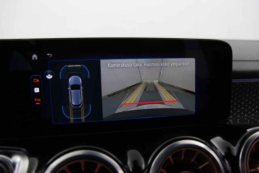 Mercedes-Benz EQB vaihtoauto